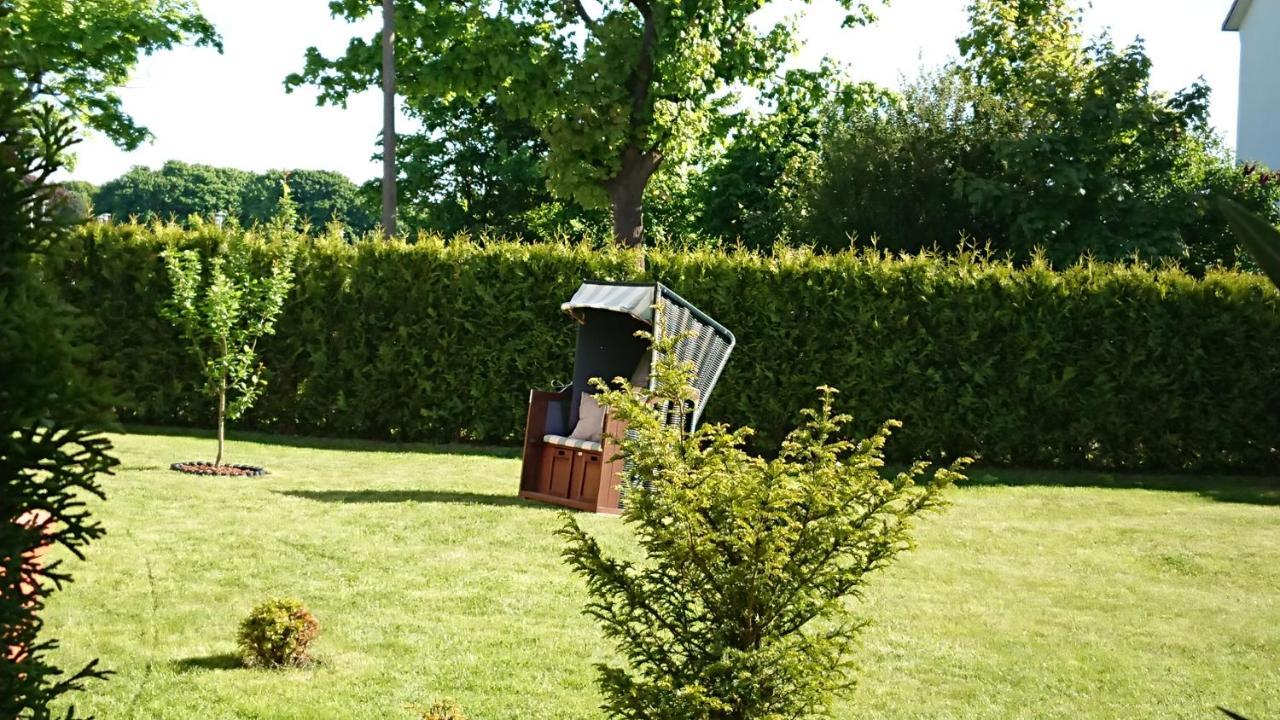 Ferienwohnung Ferienzimmer Quint nahe Kap Arkona Altenkirchen  Exterior foto